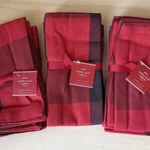 NWT POTTERY BARN Set of 12 Red Buffalo Check Plaid Cloth Napkins NEW